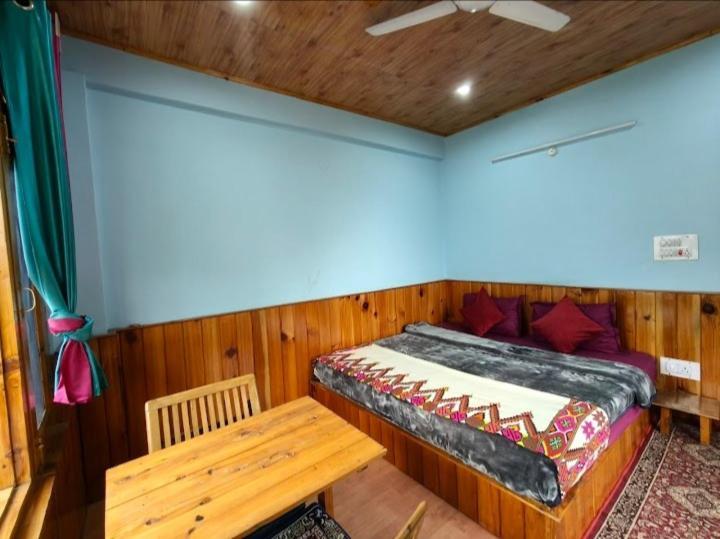 Homestay Mountain Retreat 2 Jibhi